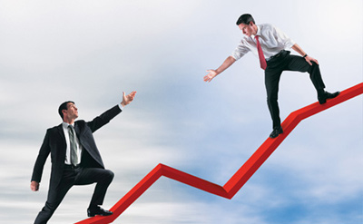 L'art du conseil un conseil aide son client à gravir les échelons.